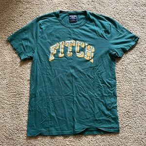 Abercrombie & Fitch Graphic Tee